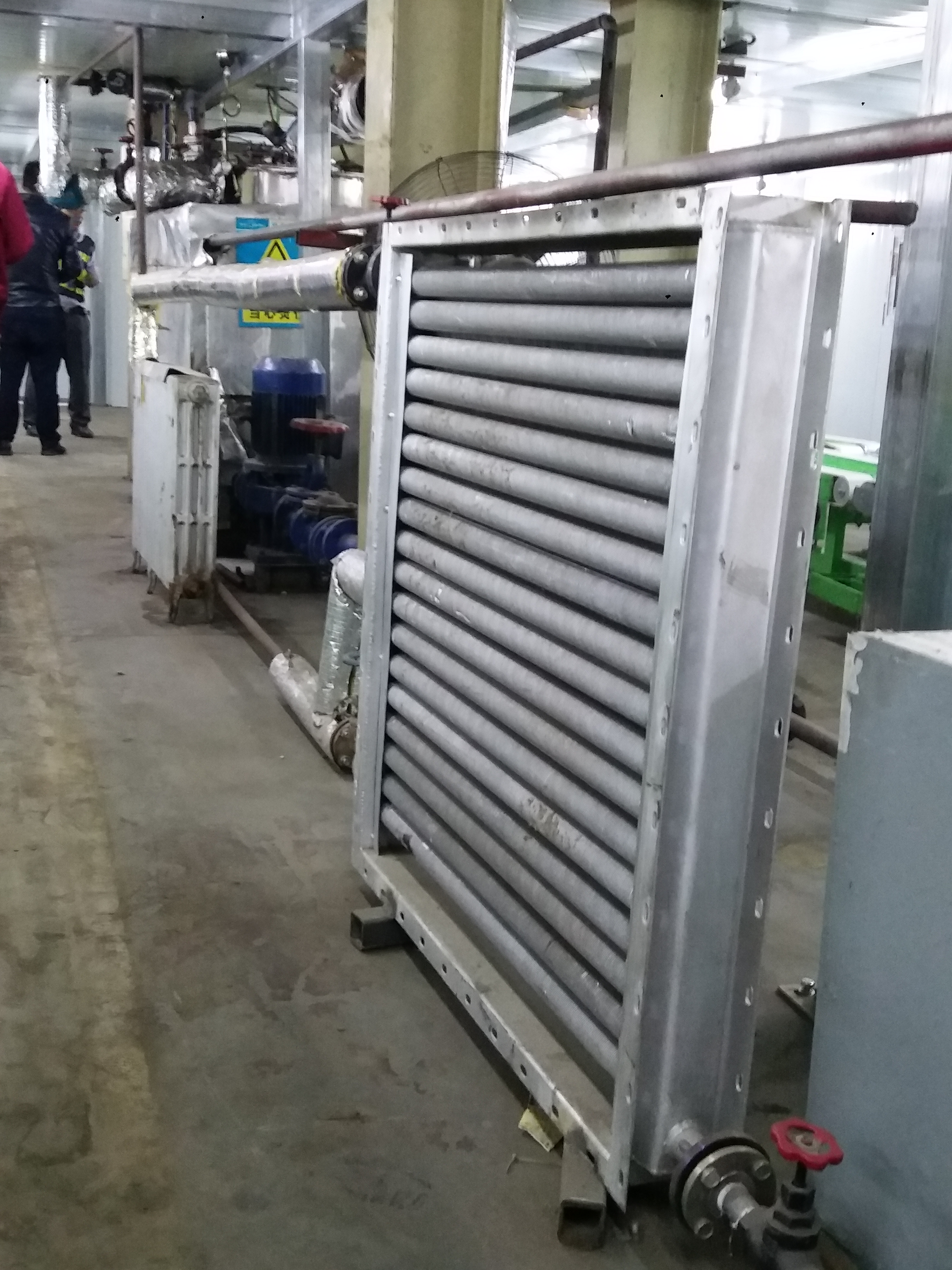 寬信翅片管散熱器1 寬信翅片管散熱器1